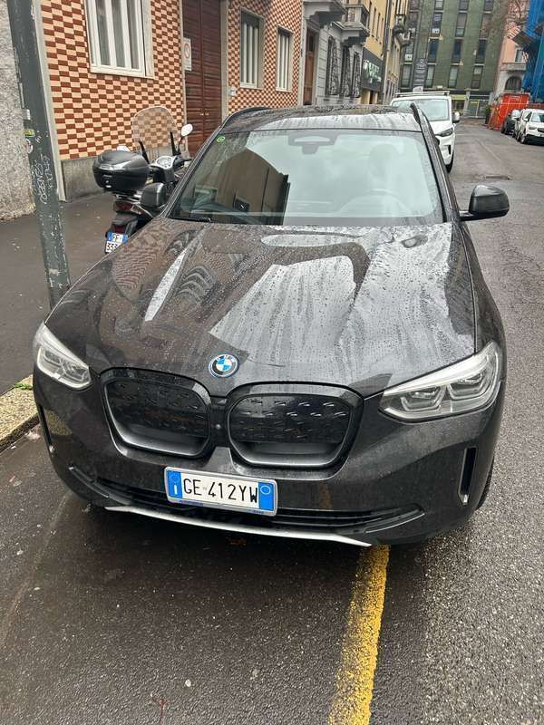 Nero Usata 2021 BMW iX3 Impressive SUV | 39.500 € (Molto cara) - Immagine 1/4