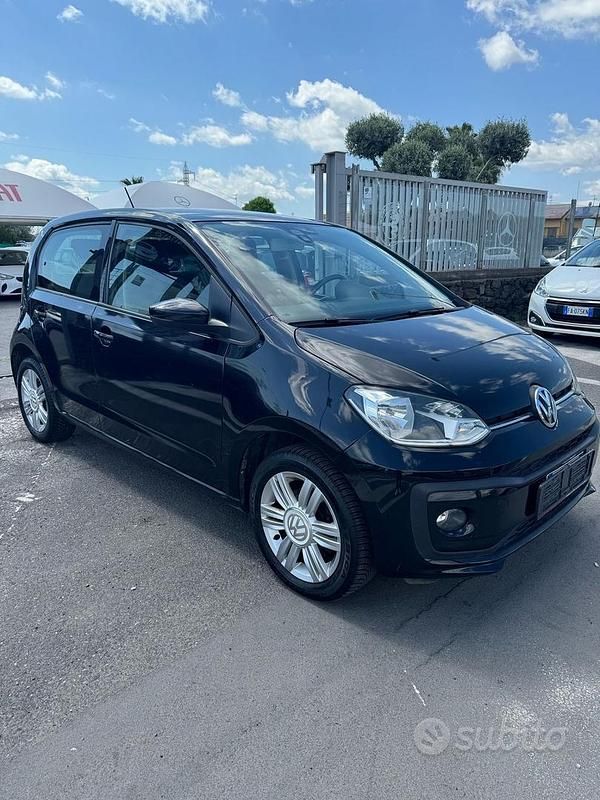 Usata VW up! 68 CV (50 kW) 2018 Nero Utilitaria