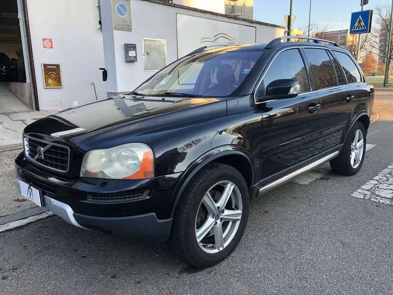 Nero Usata 2007 Volvo XC90 Executive SUV | 5900 € (Buon prezzo) - Immagine 1/4