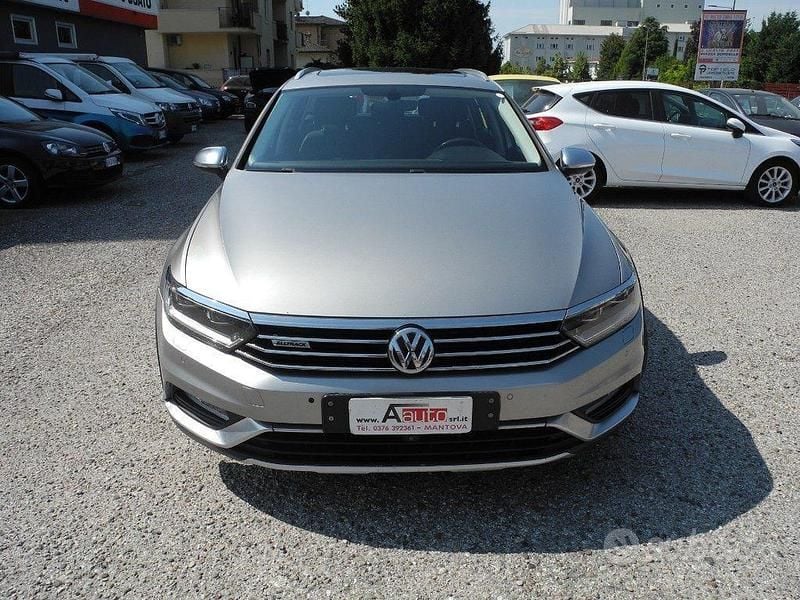 Usata VW Passat Alltrack 190 CV (139 kW) 2015 Grigio Station wagon