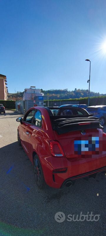 Usata Abarth 595 145 CV (106 kW) 2016 Rosso Utilitaria