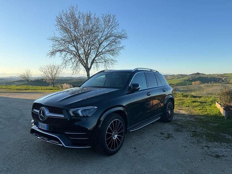 Usata Mercedes GLE300 Premium 272 CV (200 kW) 2023 Verde SUV