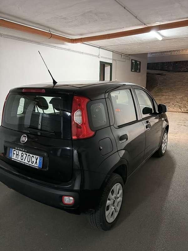 Usata Fiat Panda Lounge 86 CV (63 kW) 2017 Nero Utilitaria