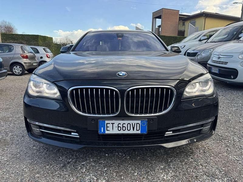 Usata BMW 740 313 CV (230 kW) 2014 Other Berlina