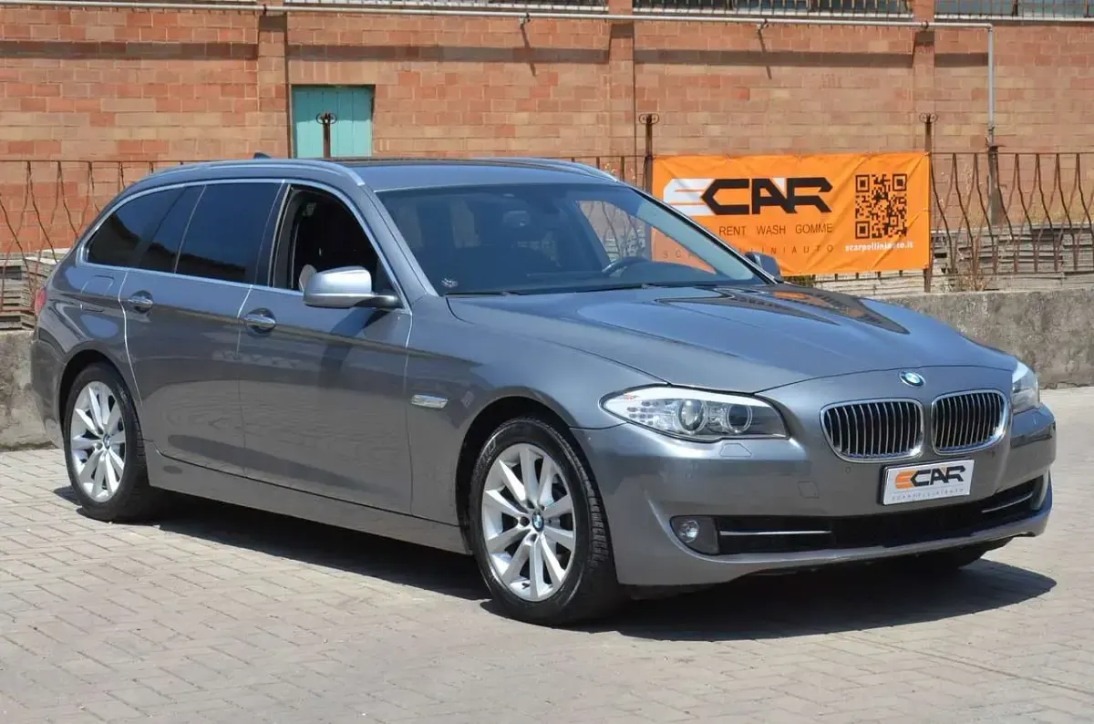 Usata BMW 525 218 CV (160 kW) 2013 Argento Station wagon