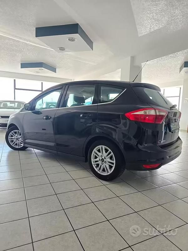 Usata Ford C-MAX 115 CV (84 kW) 2015 Nero Monovolume