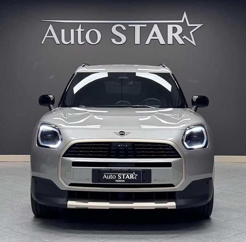 Usata Mini Cooper Countryman Favoured 170 CV (125 kW) 2024 Grigio SUV