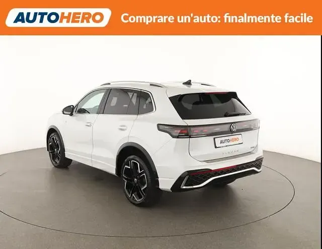 Usata VW Tiguan R-line 193 CV (141 kW) 2024 Bianco SUV