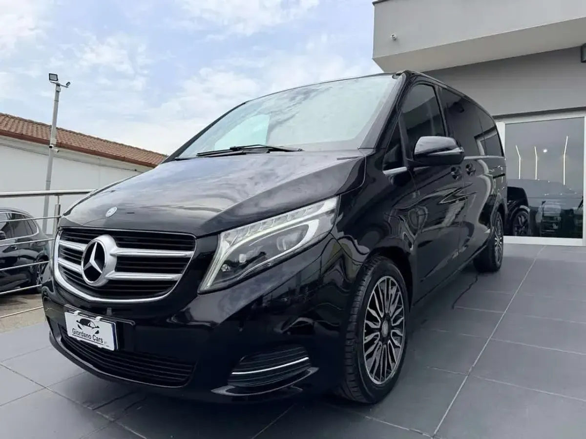 Usata Mercedes V250 177 CV (130 kW) 2017 Nero Monovolume