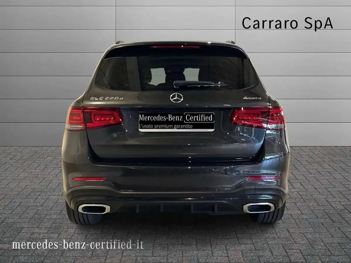 Usata Mercedes GLC220 Premium 194 CV (142 kW) 2021 Grigio grafite SUV