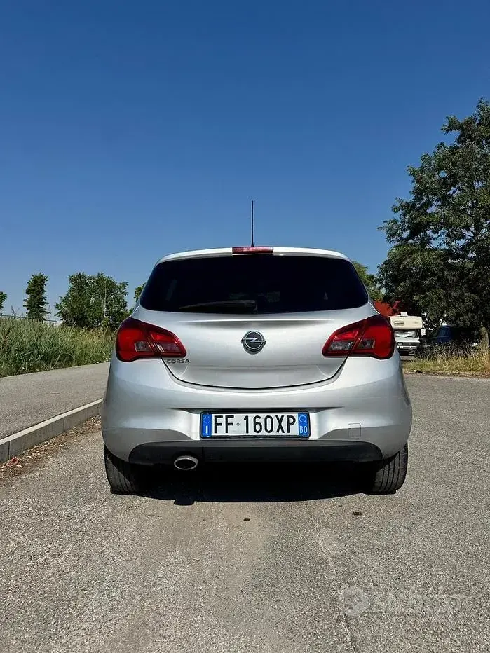 Usata Opel Corsa 90 CV (66 kW) 2016 Grigio Utilitaria