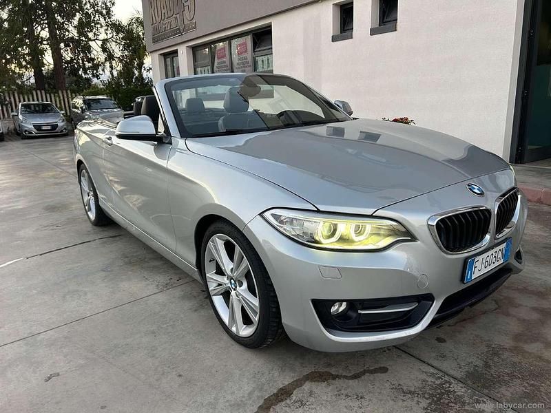 Usata BMW 218 Sport Line 190 CV (139 kW) 2017 Argento Cabrio