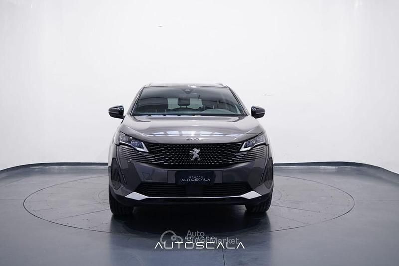 Usata Peugeot 5008 GT 131 CV (96 kW) 2023 Gray SUV