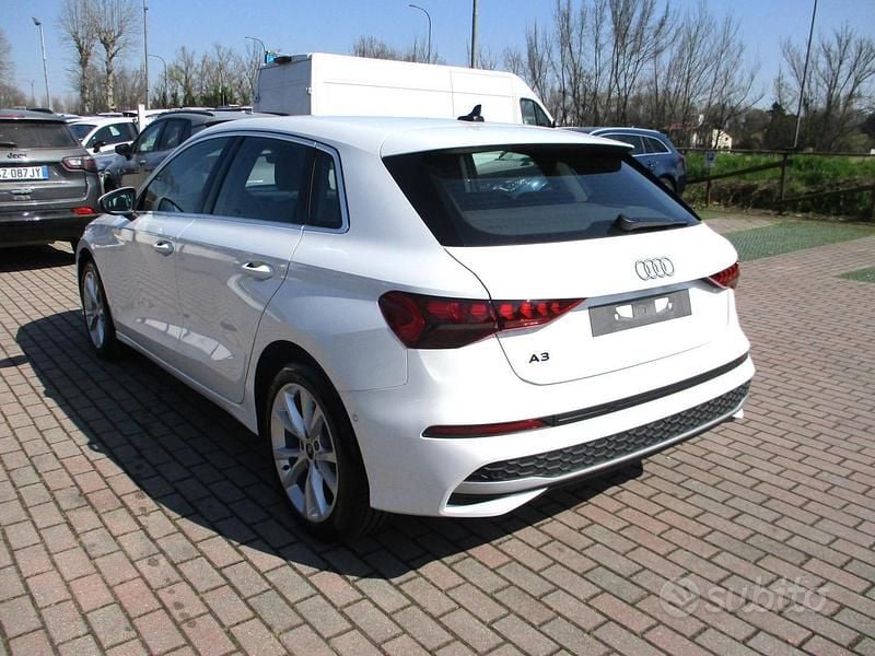 Usata Audi A3 Advanced 116 CV (85 kW) 2024 Bianco Berlina