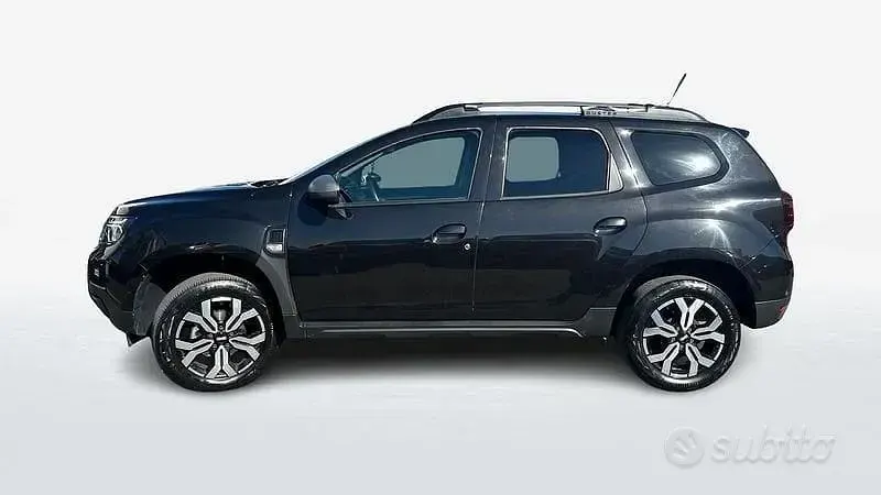 Usata Dacia Duster Journey 101 CV (74 kW) 2023 Nero SUV