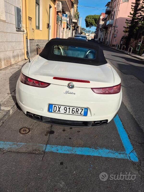 Usata Alfa Romeo Spider 200 CV (147 kW) 2009 Bianco Cabrio