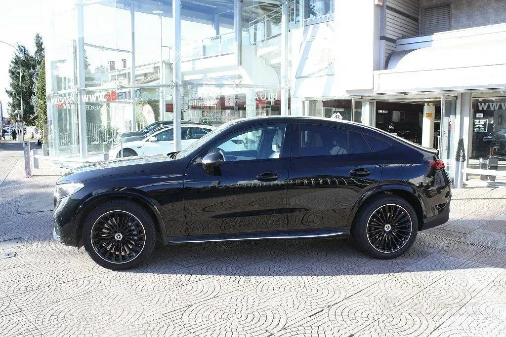 Usata Mercedes GLC300de AMG Line Premium Plus 269 CV (197 kW) 2024 Nero Coupé
