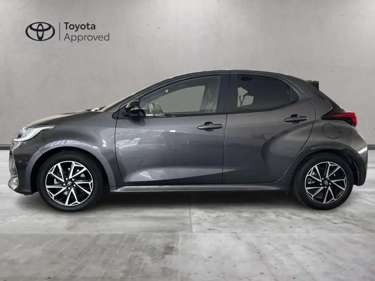 Usata Toyota Yaris Lounge 92 CV (67 kW) 2022 Other Utilitaria