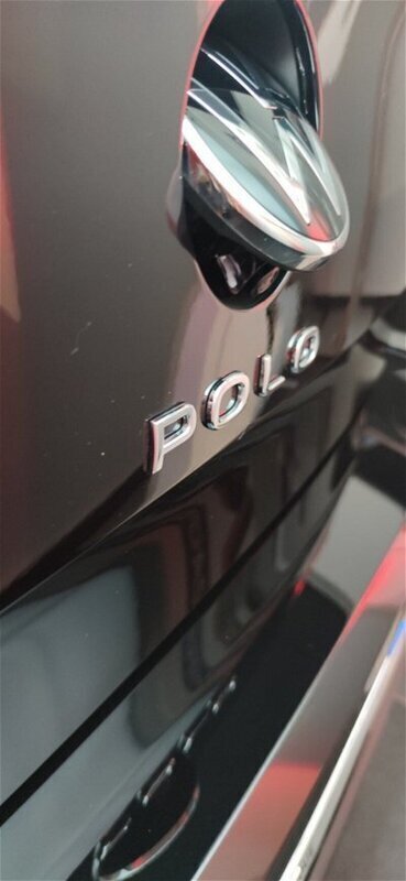 Usato 2024 VW Polo 1.0 Benzin 95 CV (22.900 €)