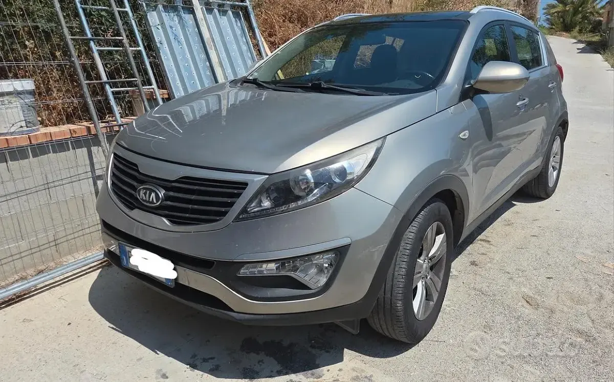 Usata Kia Sportage 116 CV (85 kW) 2012 Grigio SUV
