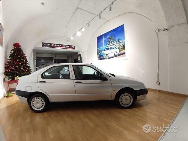 Second-hand Alfa Romeo 146 103 CP (75 kW) 1998 Gri Hatchback