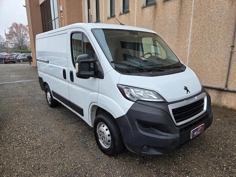 Usata Peugeot Boxer S 120 CV (88 kW) 2022 Bianco Furgone