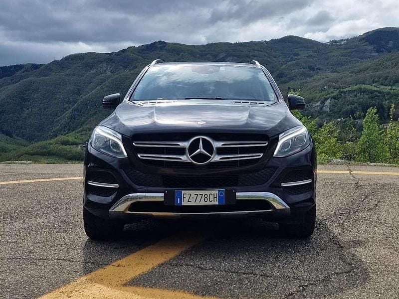 Usata Mercedes GLE250 Premium Plus 204 CV (150 kW) 2016 Nero SUV