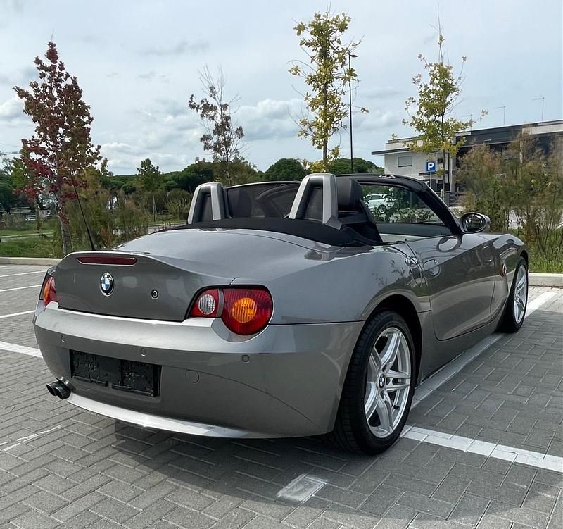 Usata BMW Z4 192 CV (141 kW) 2003 Grigio Cabrio