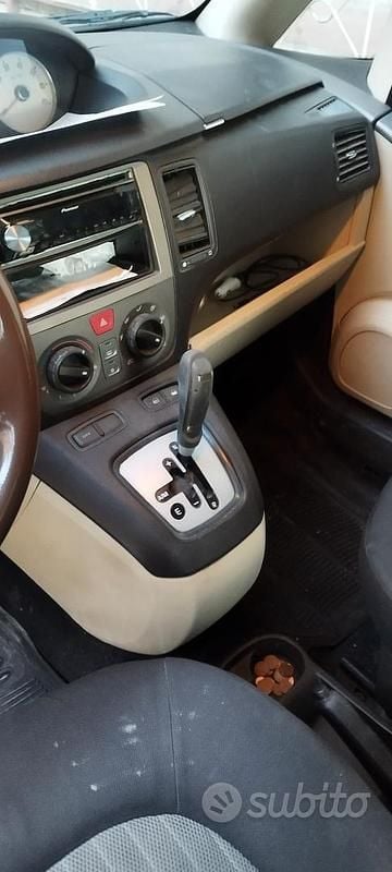 Usata Lancia Musa 90 CV (66 kW) 2005 Grigio Monovolume