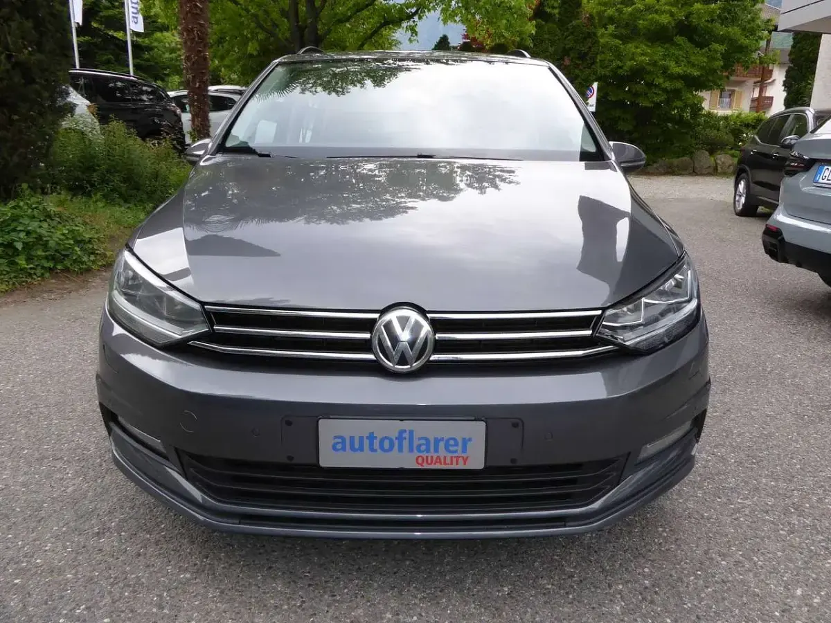 Usata VW Touran Comfortline 110 CV (80 kW) 2016 Grigio Monovolume