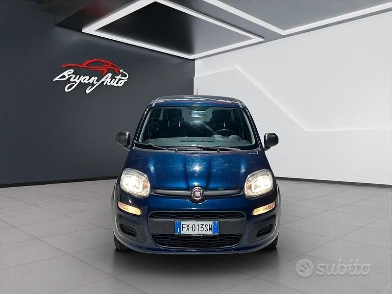 Usata Fiat Panda Pop 69 CV (50 kW) 2019 Blu Utilitaria