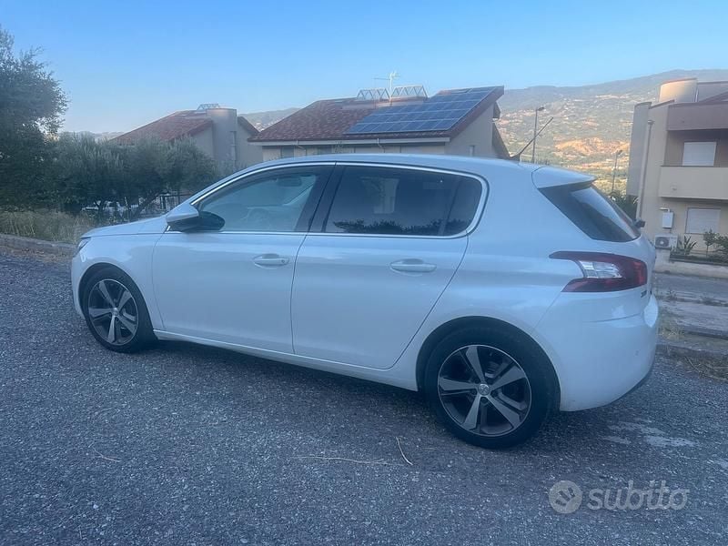 Usata Peugeot 308 Allure 120 CV (88 kW) 2016 Bianco Berlina