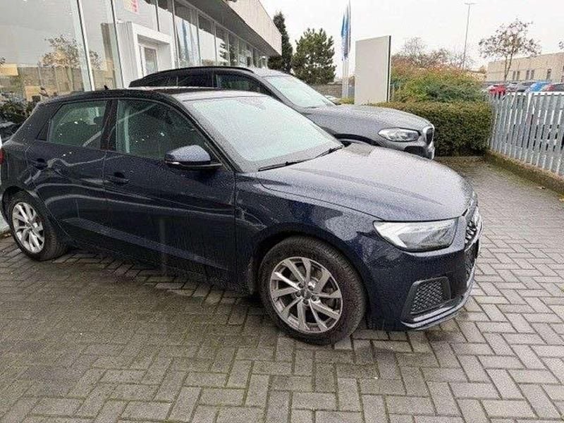 Blu Usata 2019 Audi A1 Admired Tre volumi | 16.500 € (Buon prezzo) - Immagine 1/4