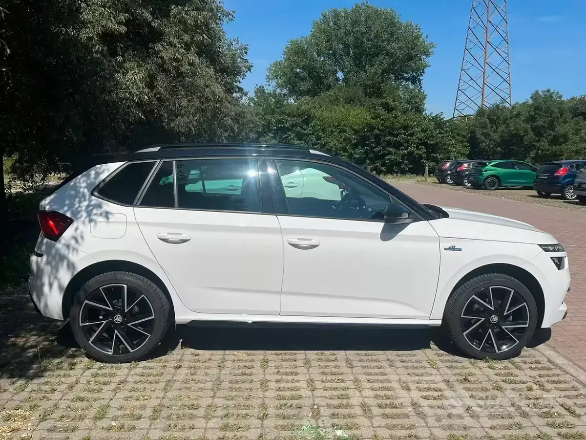 Usata Skoda Kamiq Monte Carlo 110 CV (80 kW) 2023 Bianco SUV