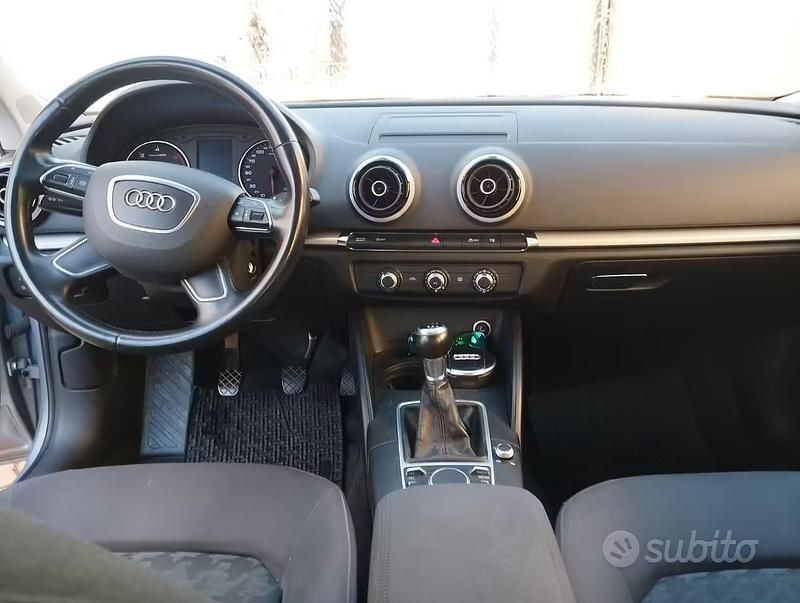 Usata Audi A3 105 CV (77 kW) 2015 Grigio Berlina