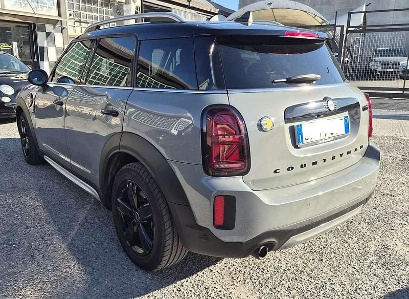 Usata Mini Cooper S Countryman Essential 125 CV (91 kW) 2021 Moonwalk met SUV