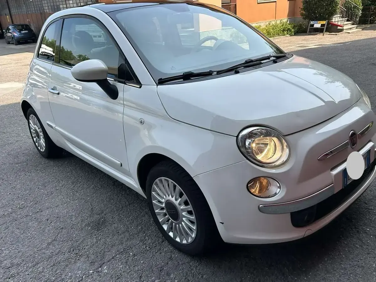 Usata Fiat 500 Lounge 69 CV (50 kW) 2011 Other Utilitaria