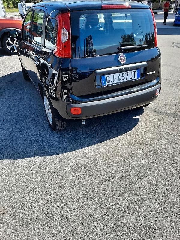 Usata Fiat Panda 70 CV (51 kW) 2023 Nero Berlina