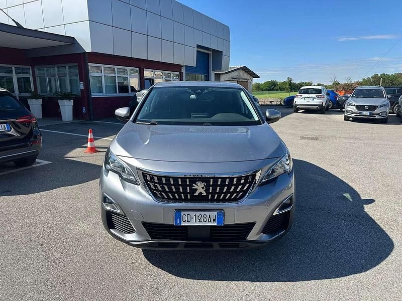 Usata Peugeot 3008 Business-Line 131 CV (96 kW) 2020 Argento SUV