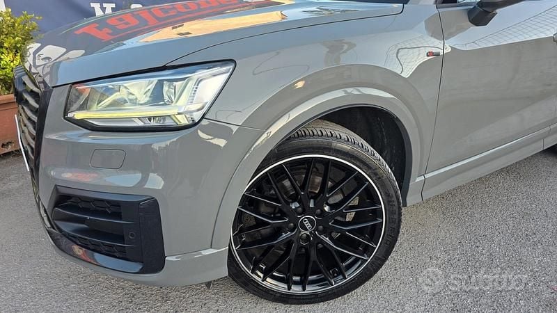 Usata Audi Q2 S-Line 150 CV (110 kW) 2020 Grigio SUV