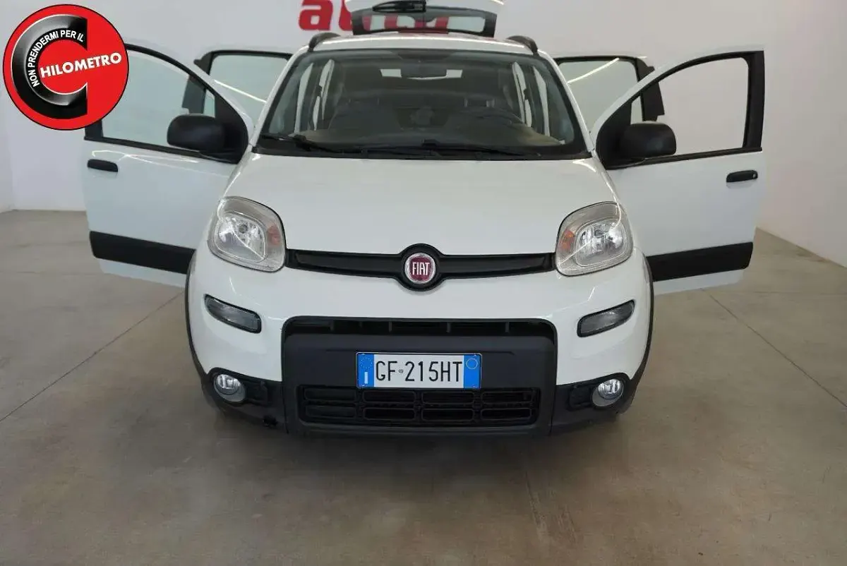 Usata Fiat Panda City Life 69 CV (50 kW) 2021 Bianco Utilitaria