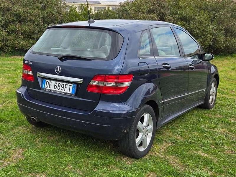 Gebraucht Mercedes B200 Chrome 136 PS (100 kW) 2006 Blau Van / Kleinbus