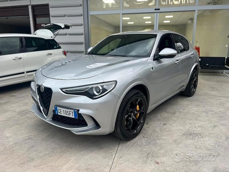 Usata Alfa Romeo Stelvio Quadrifoglio 510 CV (375 kW) 2021 Grigio SUV