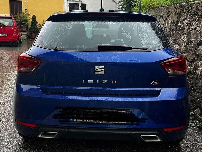 Usata Seat Ibiza FR 95 CV (69 kW) 2018 Blu/azzurro Berlina