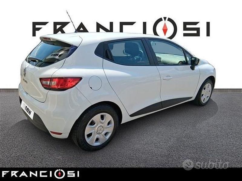 Usata Renault Clio IV Zen 75 CV (55 kW) 2017 Bianco