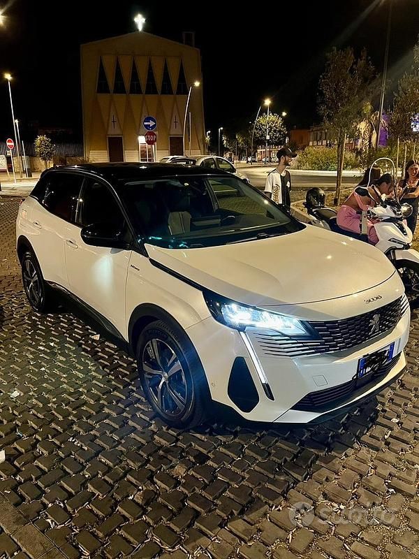 Usata Peugeot 3008 225 CV (165 kW) 2022 Bianco SUV