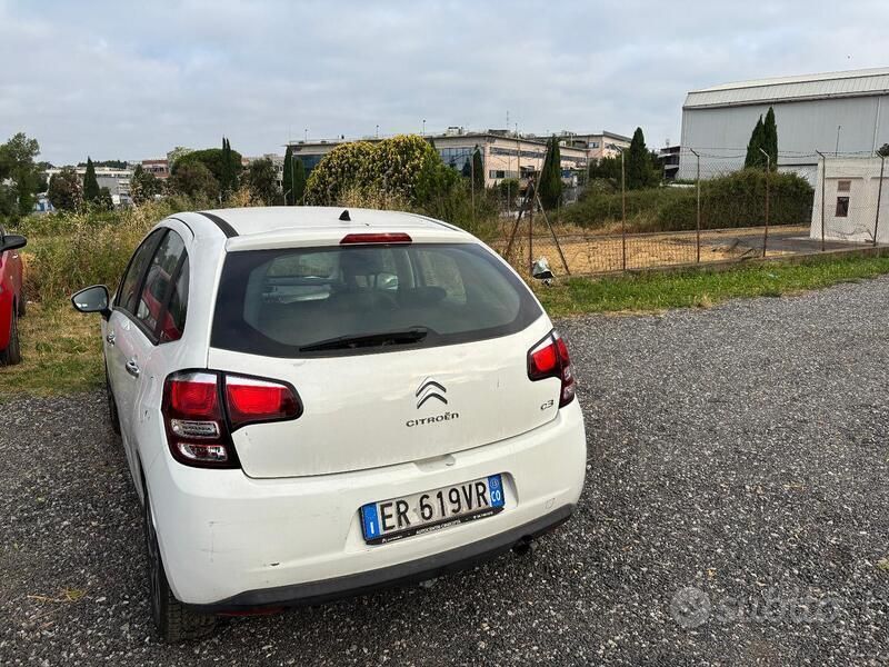Usata Citroën C3 Exclusive 82 CV (60 kW) 2013 Bianco Utilitaria