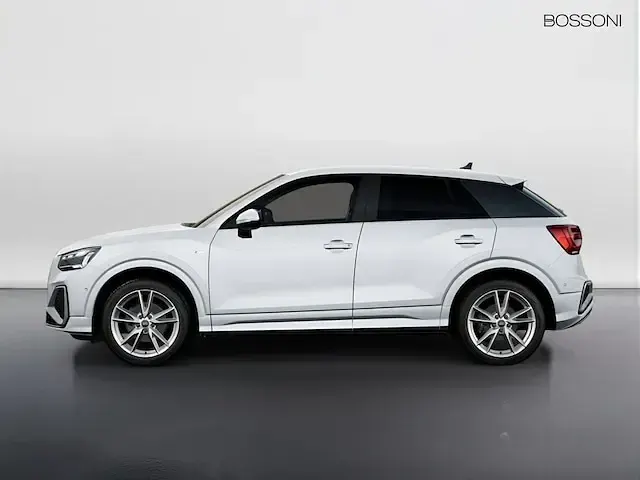 Usata Audi Q2 S-Line 150 CV (110 kW) 2025 Bianco ghiaccio metallizzato SUV
