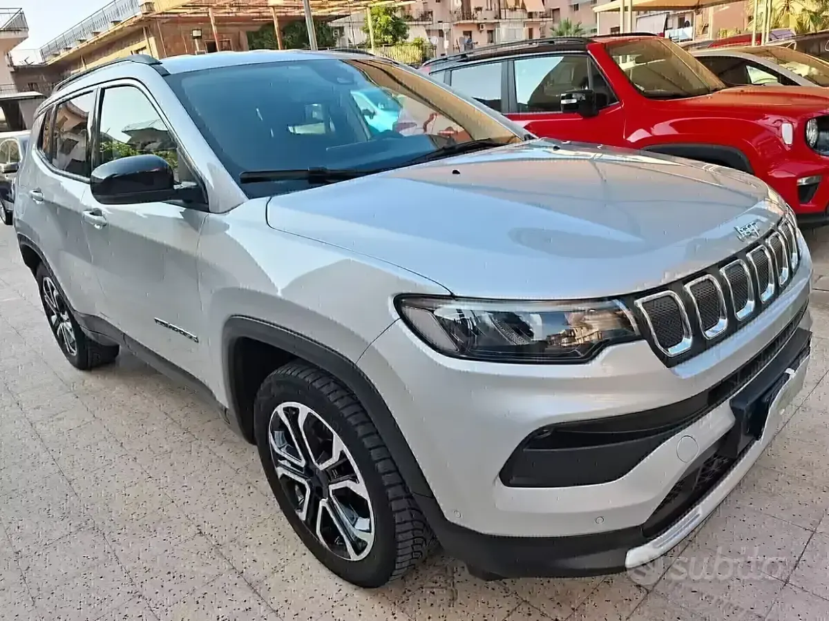 Usata Jeep Compass Limited 131 CV (96 kW) 2022 Grigio SUV