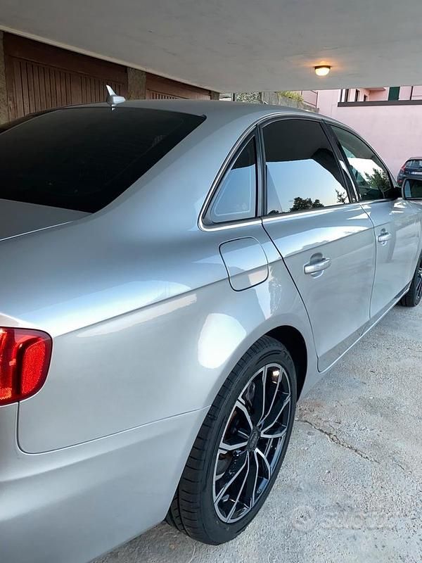 Usata Audi A4 Comfort 211 CV (155 kW) 2009 Grigio Berlina